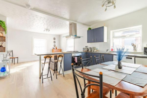 Host & Stay - Angel Apartment